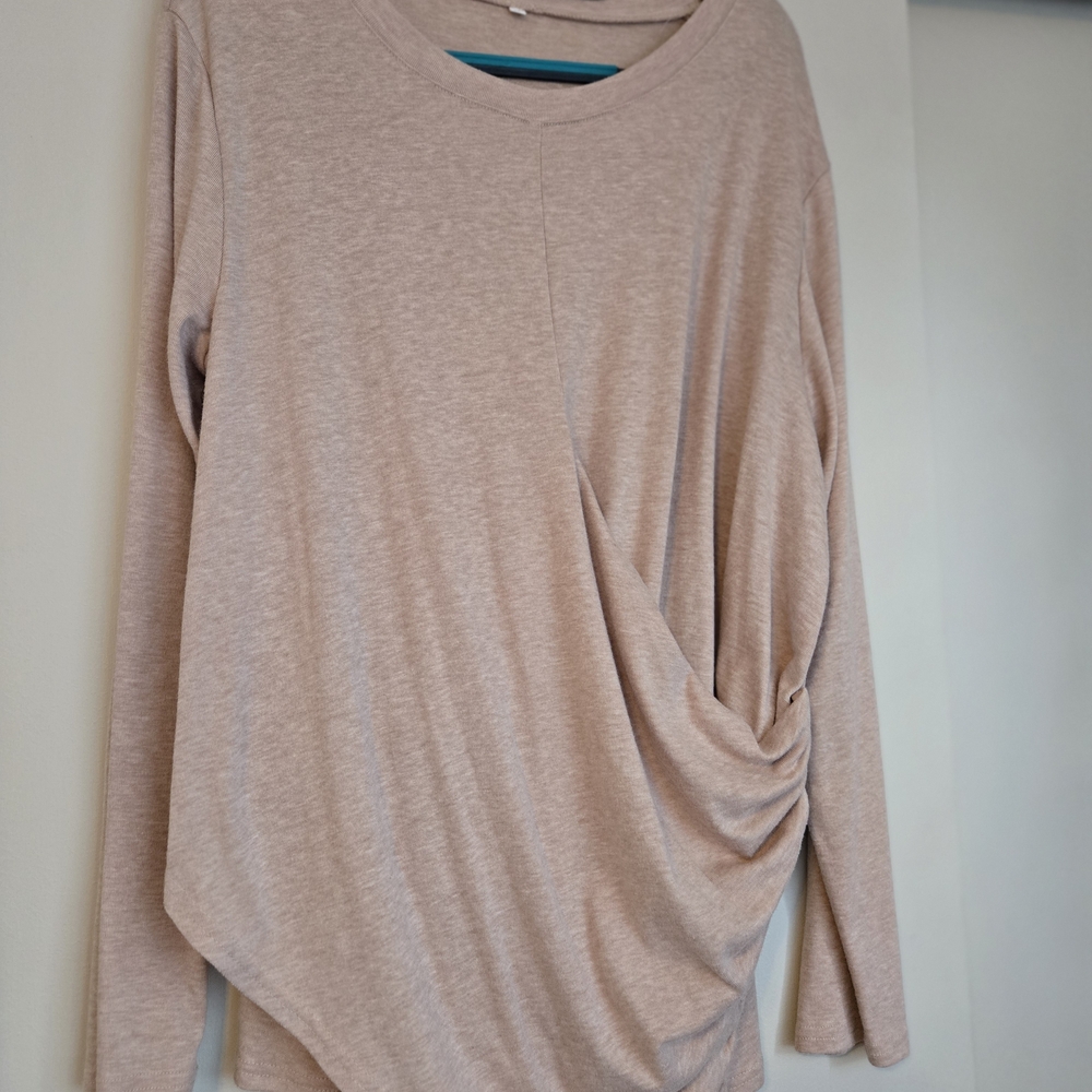 Women's Long-Sleeve Twist Front Top - Blush